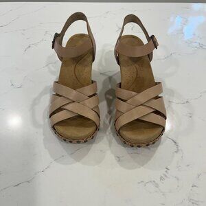 Dansko  Tru Clog Sandal 100% leather, size 39